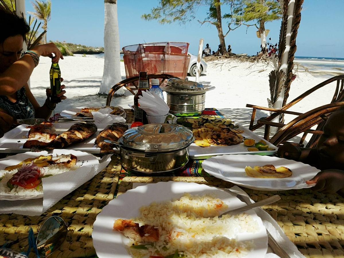 Nyumba Ya Afrika Bed and Breakfast Watamu Eksteriør billede
