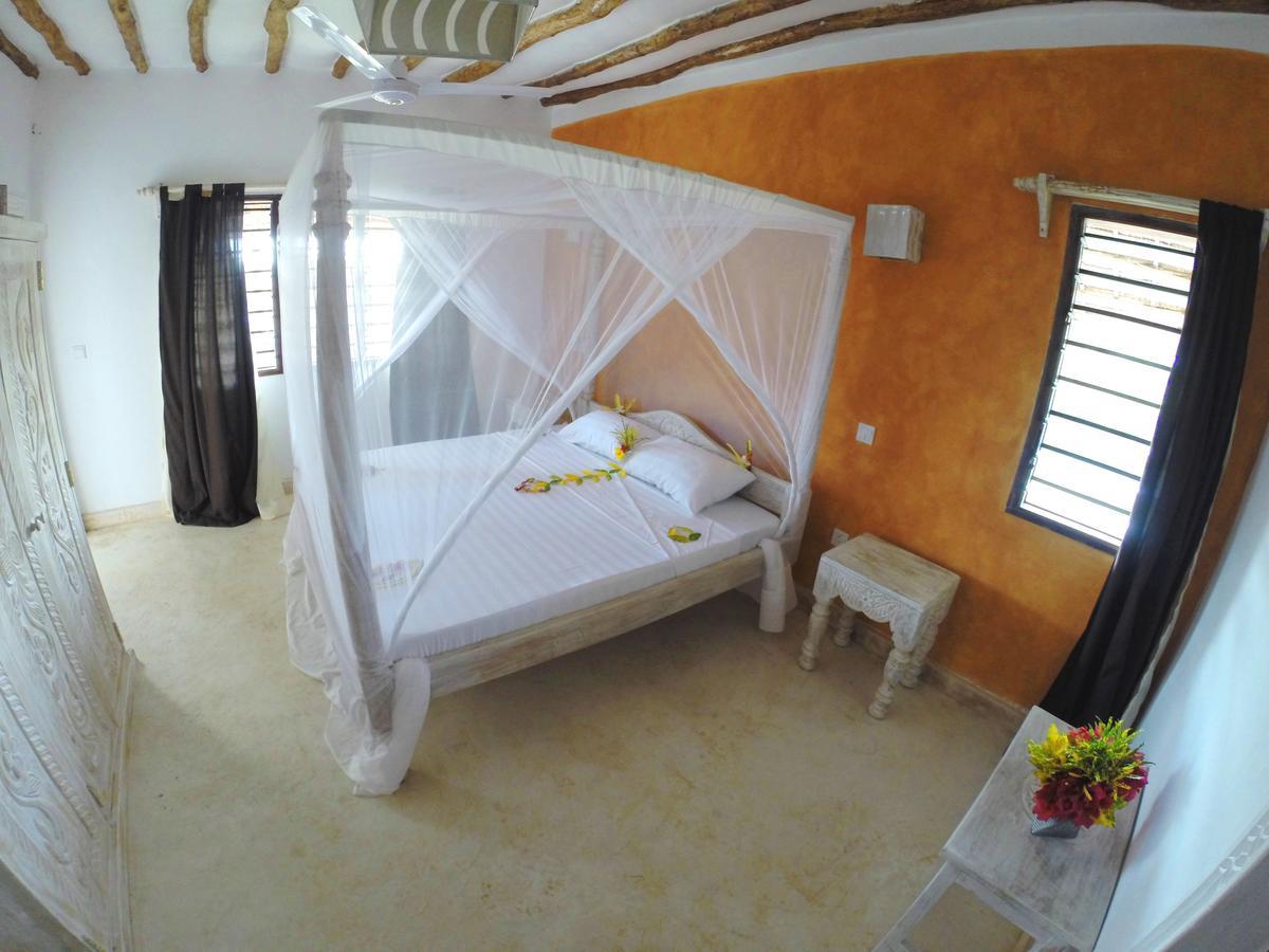 Nyumba Ya Afrika Bed and Breakfast Watamu Eksteriør billede