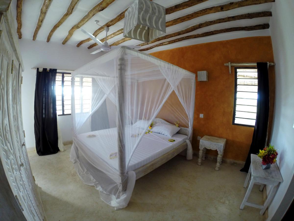 Nyumba Ya Afrika Bed and Breakfast Watamu Eksteriør billede